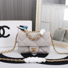 Chanel 19 Bags